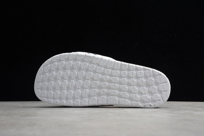 ADILETTE BOOST SLIPPER FX7466